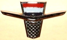 Image: 1962-1963 Ford Thunderbird Sports Roadster front fender emblem