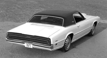 Image: 1971 Ford Thunderbird